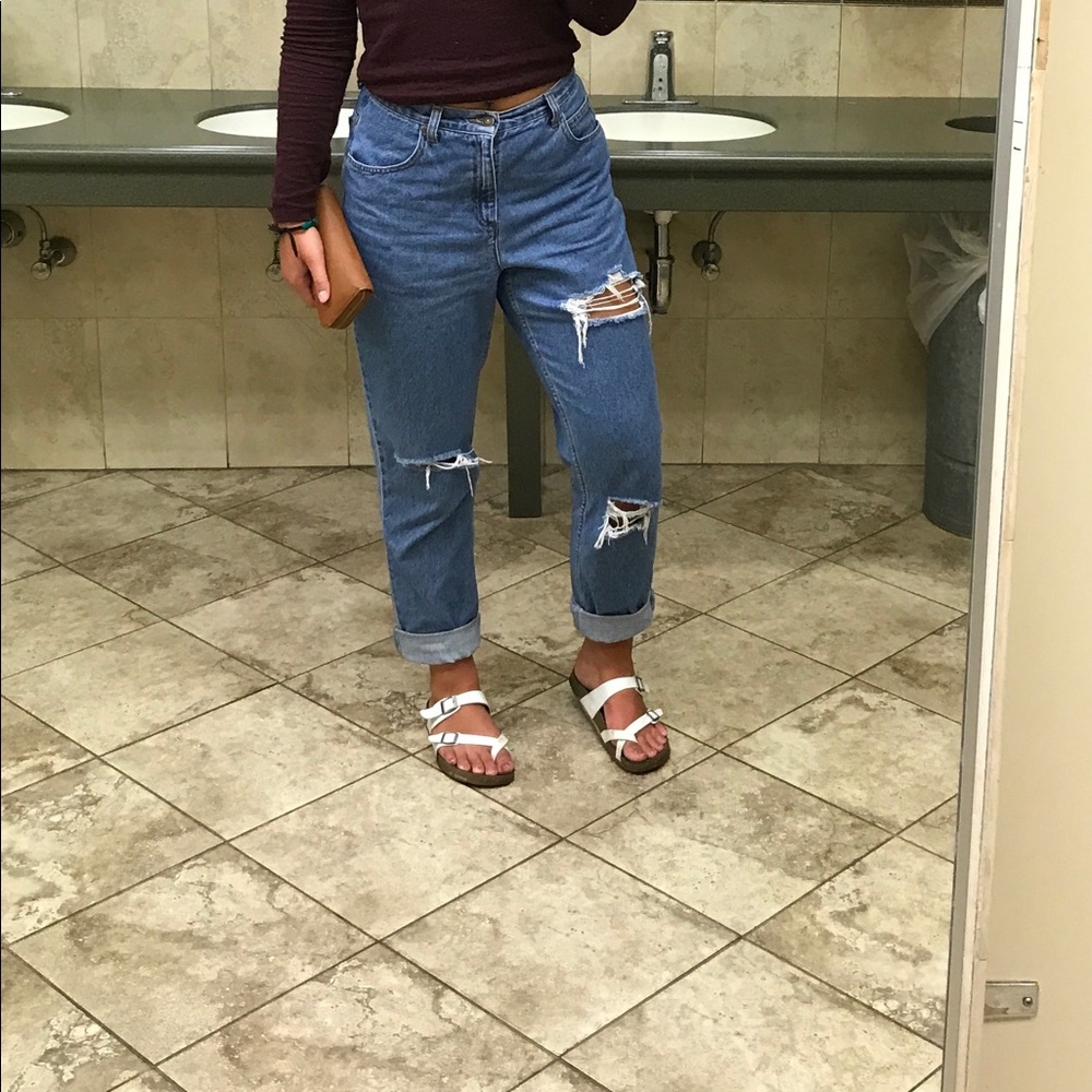 High waisted mom jeans! - Picture 4 of 4